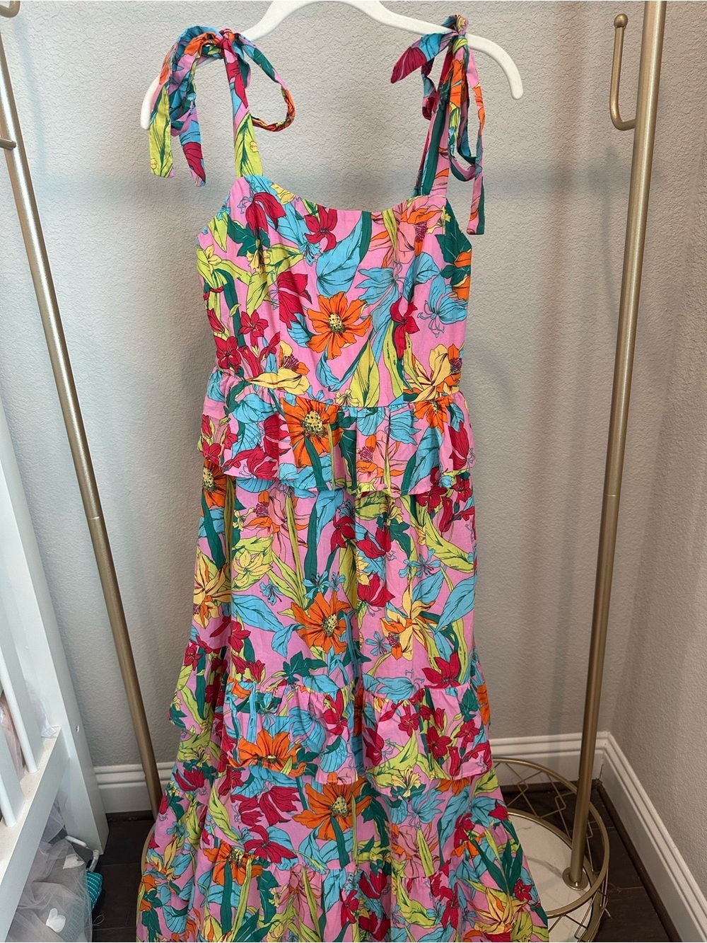 Avara Vibrant Pink Floral Tie-Shoulder Maxi Dress size small